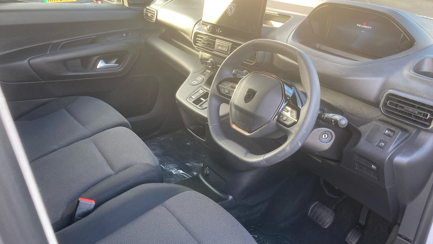 Used Peugeot Partner 2025 for sale - 78000797: Photo 11