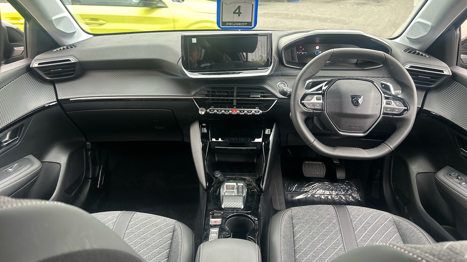 Used Peugeot 208 2025 for sale - 76918762: Photo 10