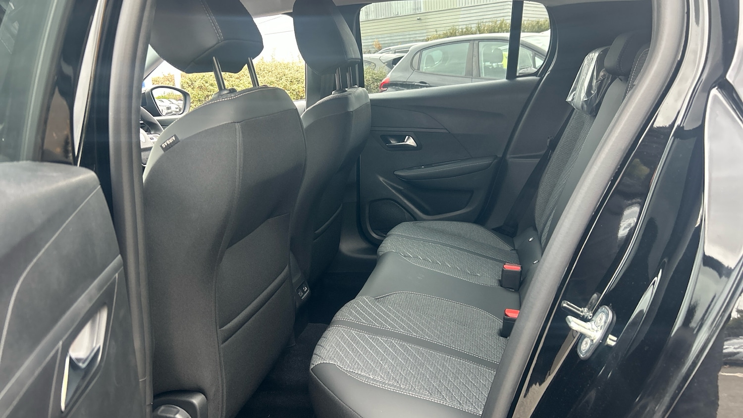 Used Peugeot 208 2025 for sale - 76918762: Photo 16