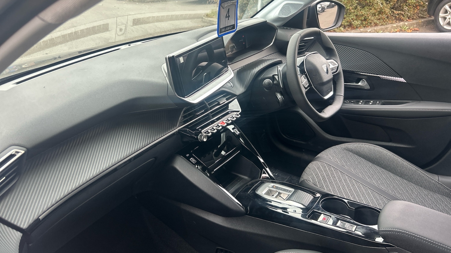 Used Peugeot 208 2025 for sale - 76918762: Photo 9