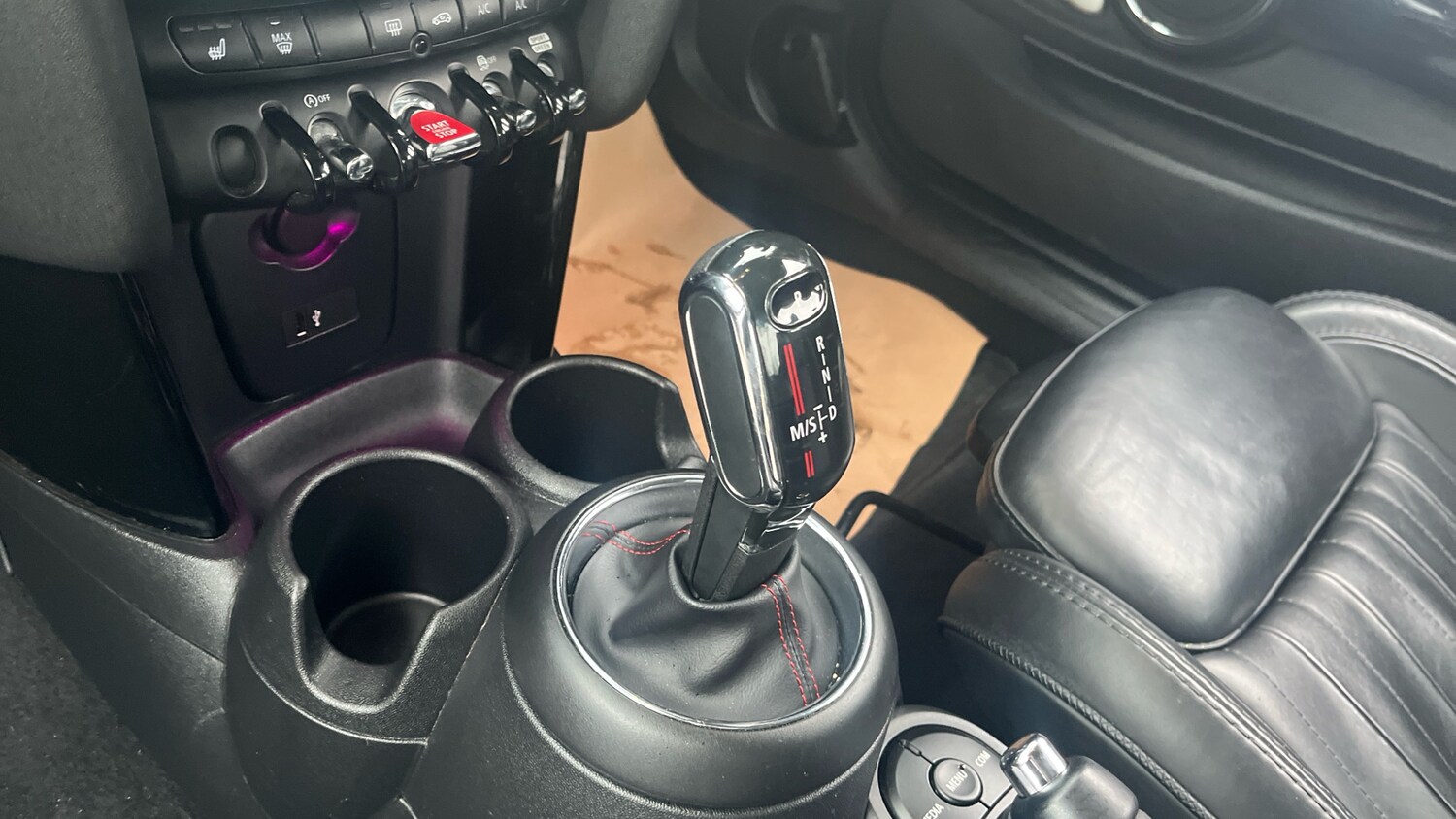 Used MINI Hatch 2020 for sale - 77363975: Photo 13