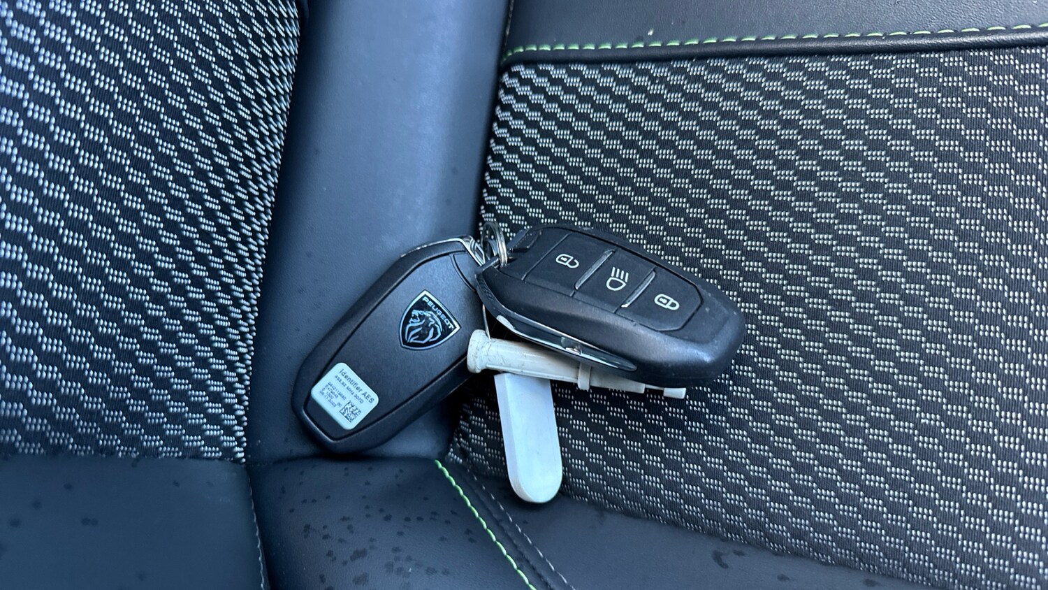 Used Peugeot 2008 2023 for sale - 76764094: Photo 20