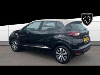 Used Renault Captur 2018 for sale - 75045101: Photo