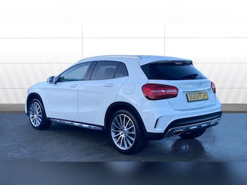 Used Mercedes-Benz GLA 2019 for sale - 77054864: Photo
