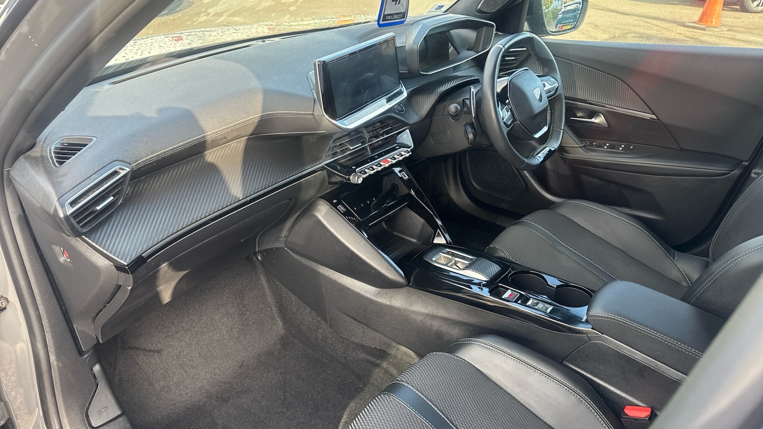 Used Peugeot 2008 2025 for sale - 76142329: Photo 9