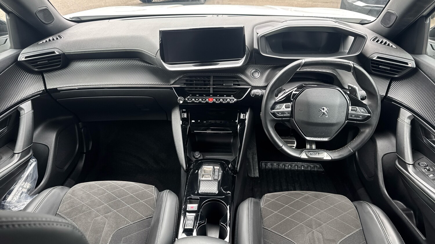 Used Peugeot 2008 2022 for sale - 76186562: Photo 10