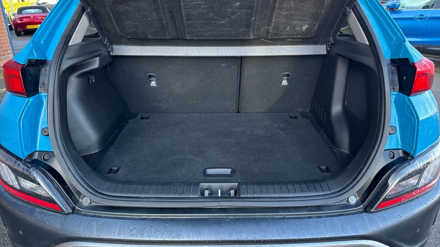 Used Hyundai KONA 2022 for sale - 76738648: Photo 4