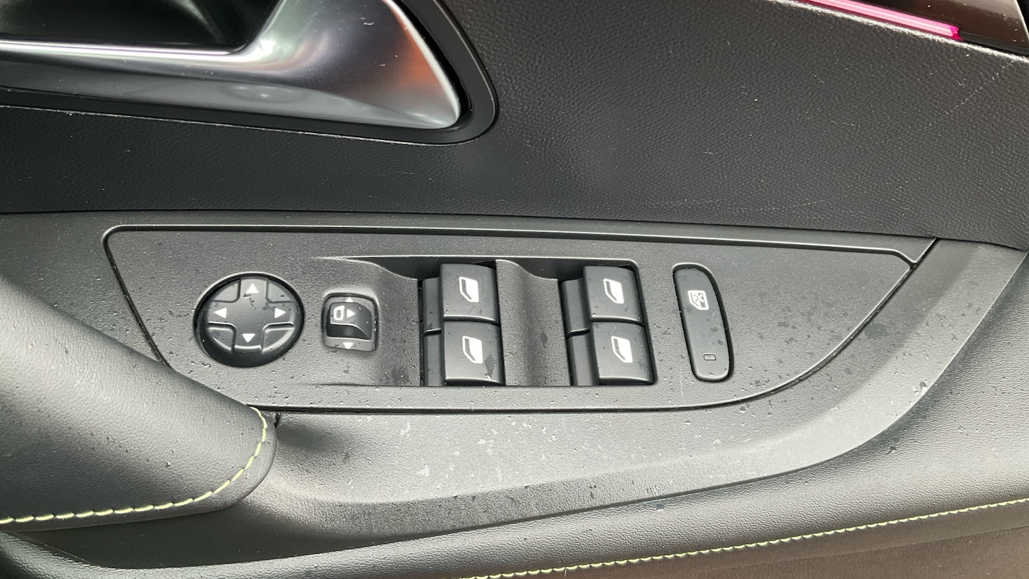 Used Peugeot 2008 2022 for sale - 77790093: Photo 38