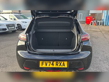 Used Peugeot 208 2024 for sale - 77220690: Photo