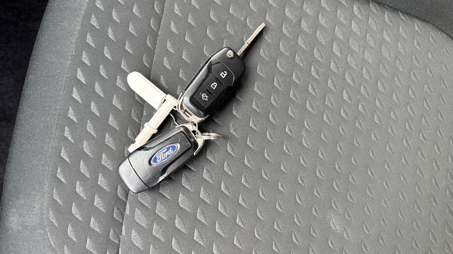 Used Ford Fiesta 2017 for sale - 76183174: Photo 19