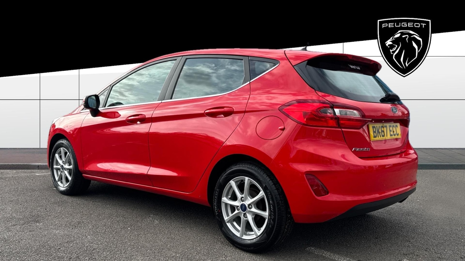 Used Ford Fiesta 2017 for sale - 76183174: Photo 2