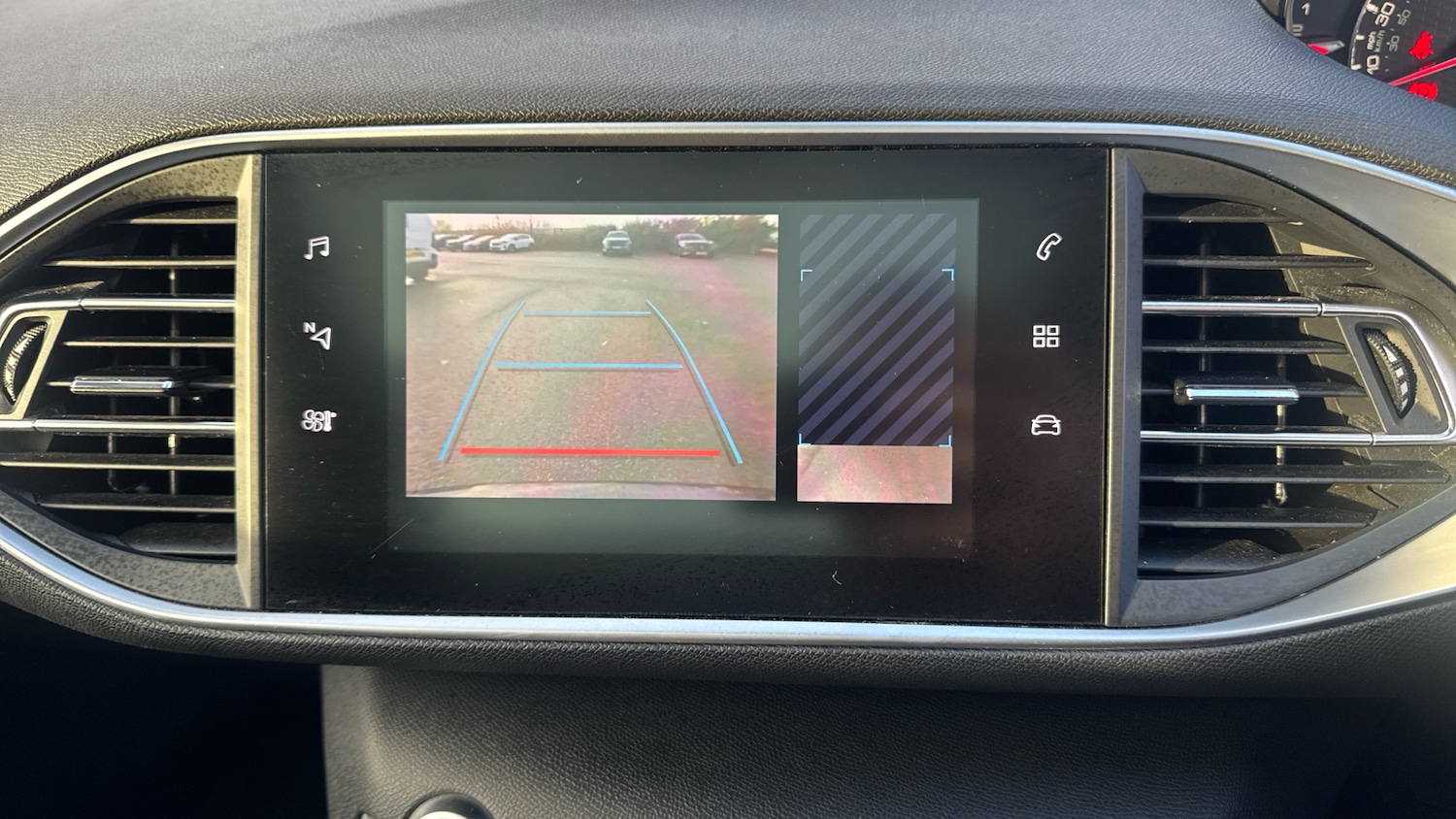 Used Peugeot 308 2020 for sale - 76860165: Photo 24