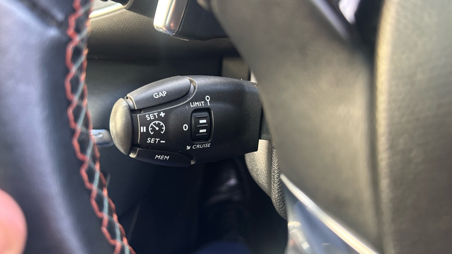 Used Peugeot 308 2020 for sale - 76860165: Photo 28