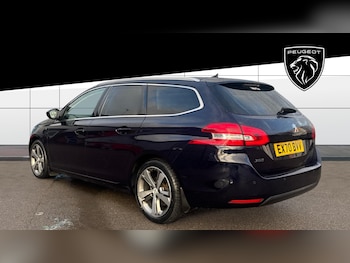 Used Peugeot 308 2020 for sale - 76860165: Photo