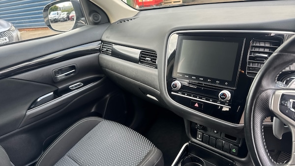 Used Mitsubishi Outlander 2020 for sale - 76008683: Photo 14