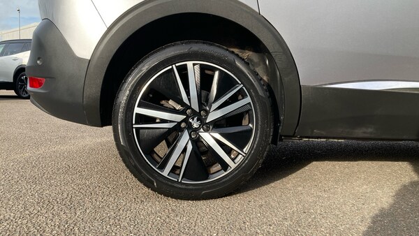 Used Peugeot 5008 2022 for sale - 76102789: Photo 7