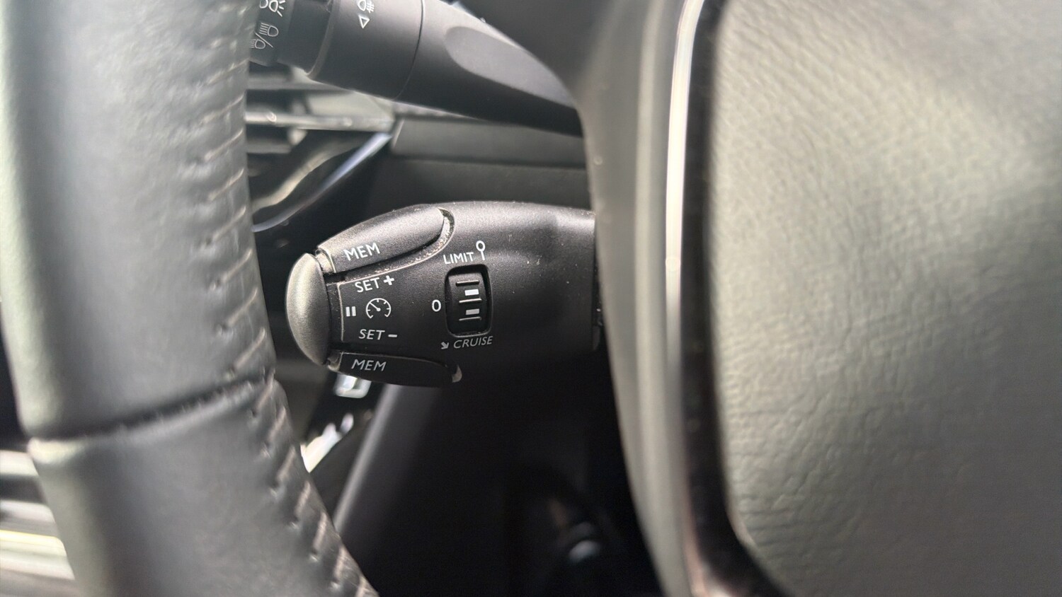 Used Peugeot 208 2021 for sale - 77716036: Photo 29