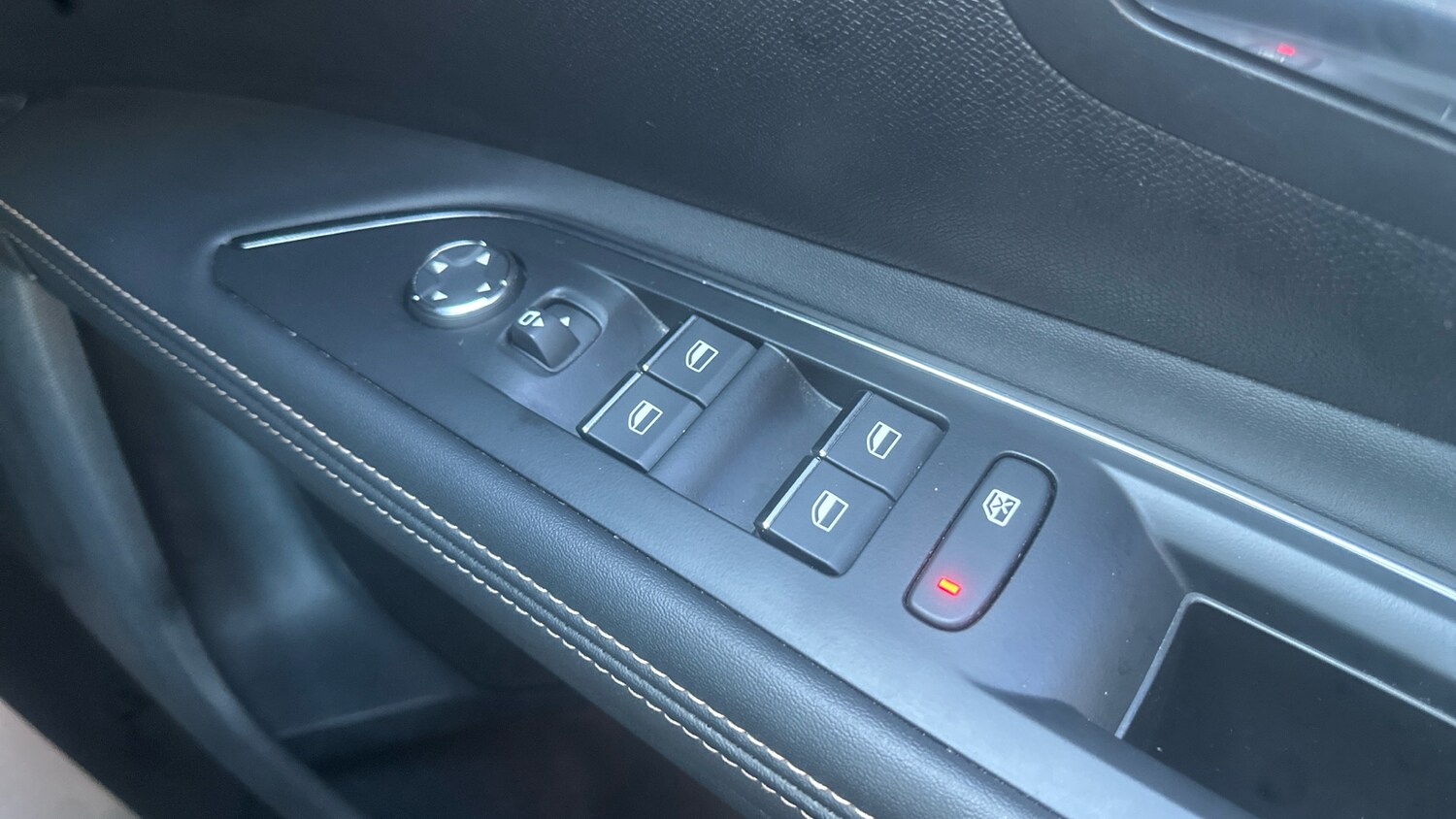 Used Peugeot 5008 2023 for sale - 77366073: Photo 25