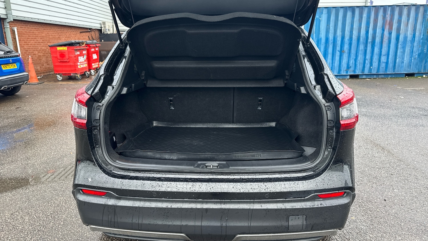 Used Nissan Qashqai 2018 for sale - 77136088: Photo 4