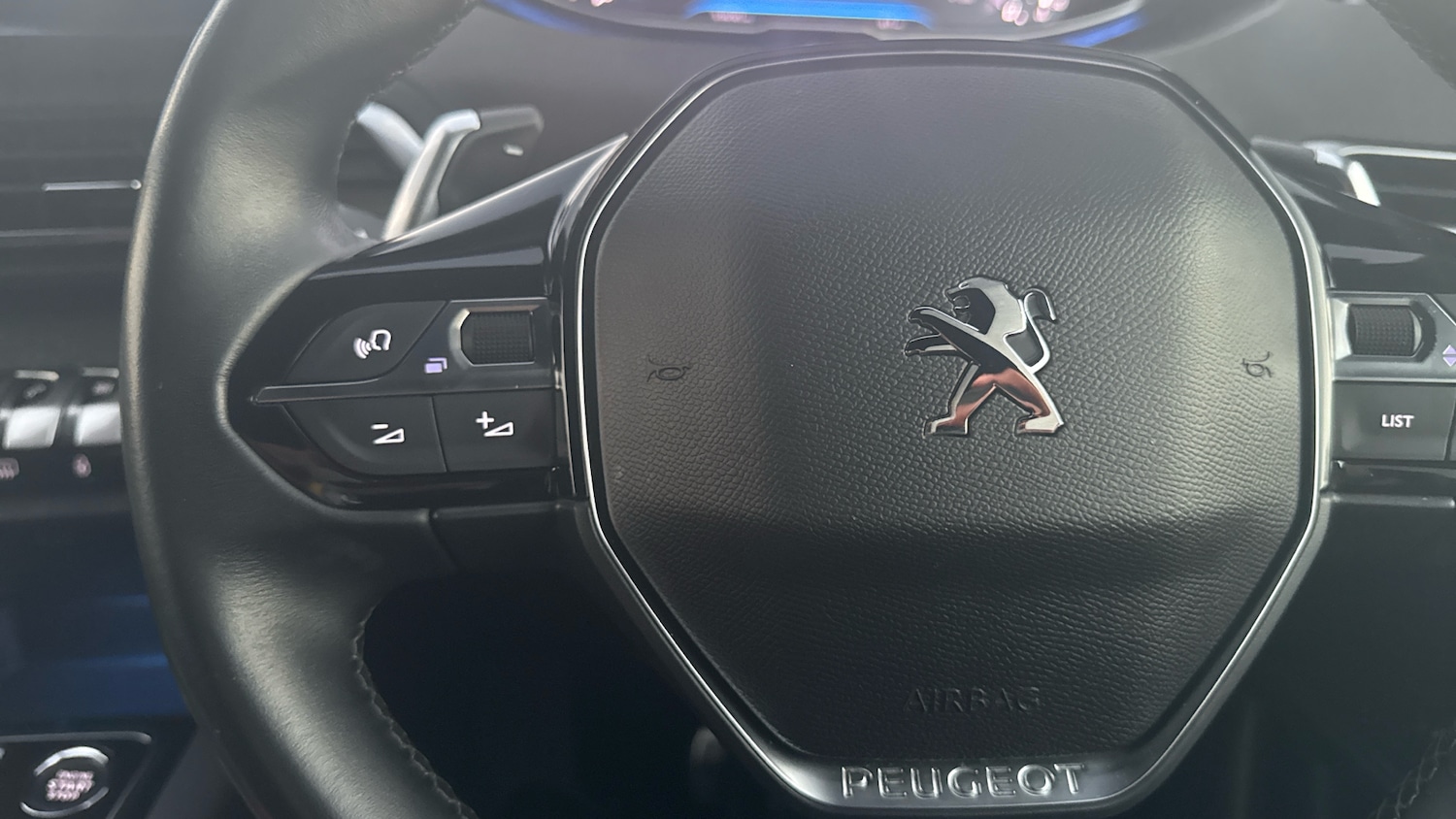 Used Peugeot 3008 2023 for sale - 77329085: Photo 21
