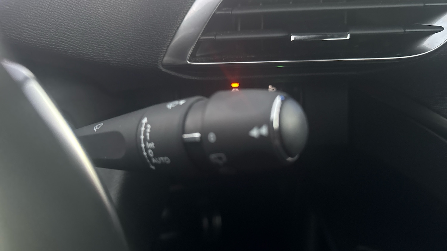 Used Peugeot 3008 2023 for sale - 77329085: Photo 25