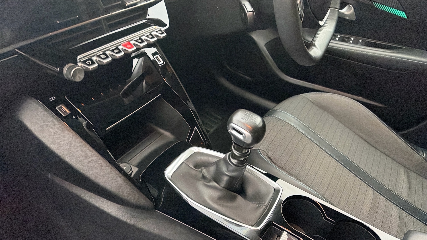 Used Peugeot 208 2023 for sale - 76627877: Photo 13