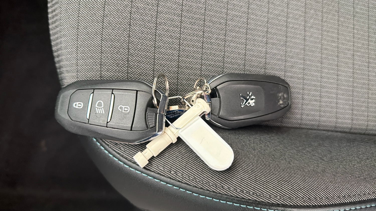 Used Peugeot 208 2023 for sale - 76627877: Photo 20