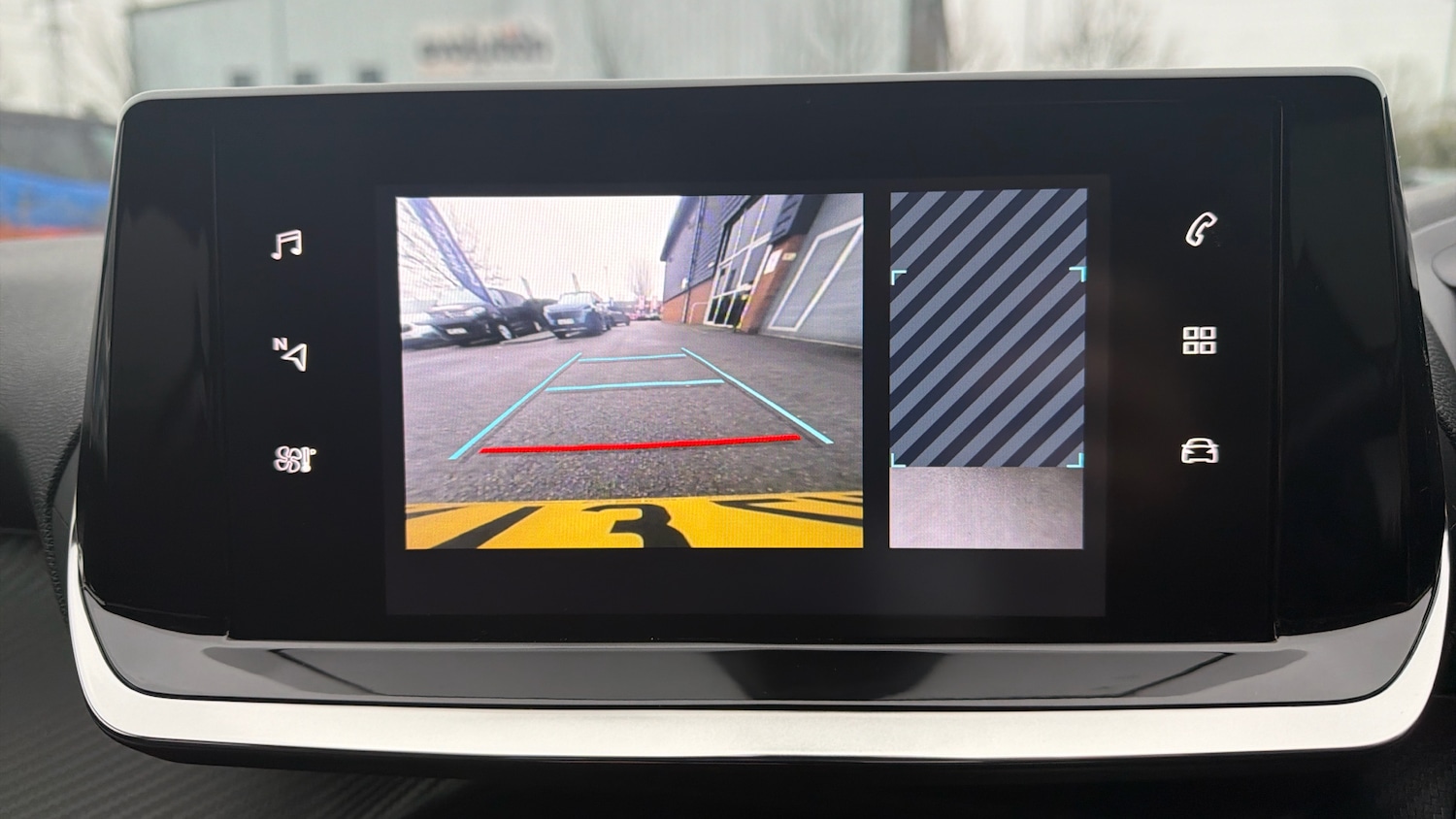 Used Peugeot 208 2023 for sale - 76627877: Photo 22