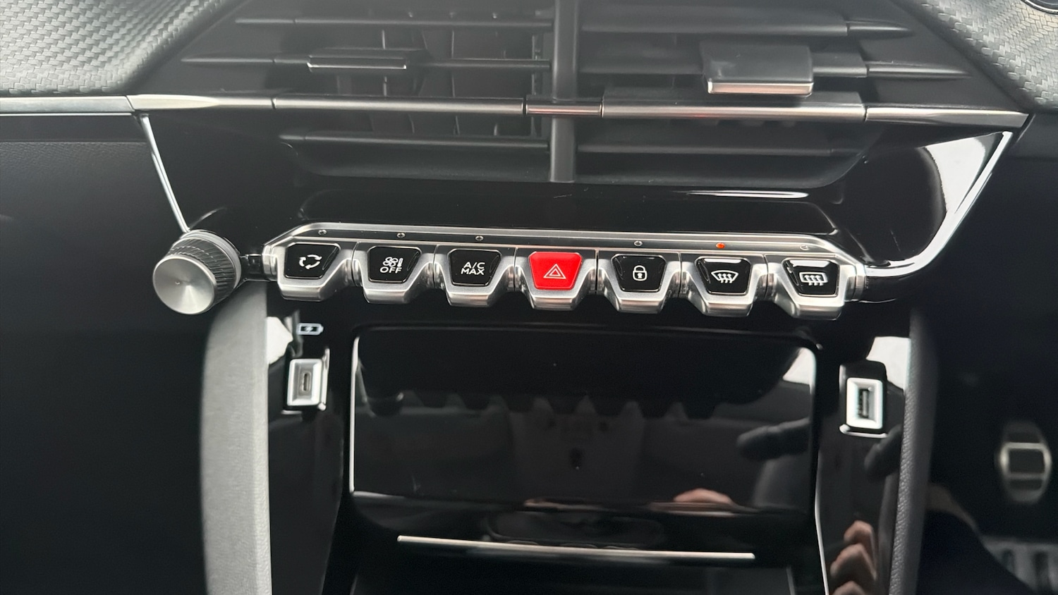 Used Peugeot 208 2023 for sale - 76627877: Photo 23