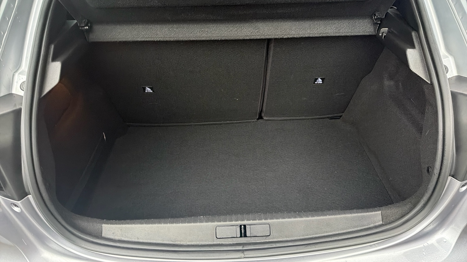 Used Peugeot 208 2023 for sale - 76627877: Photo 4