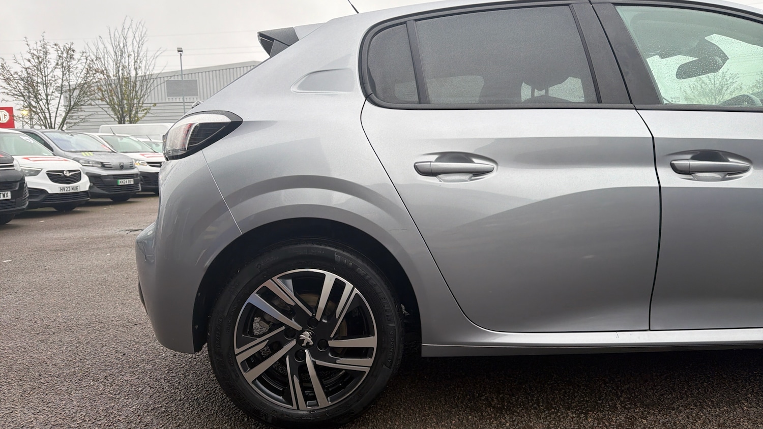 Used Peugeot 208 2023 for sale - 76627877: Photo 7