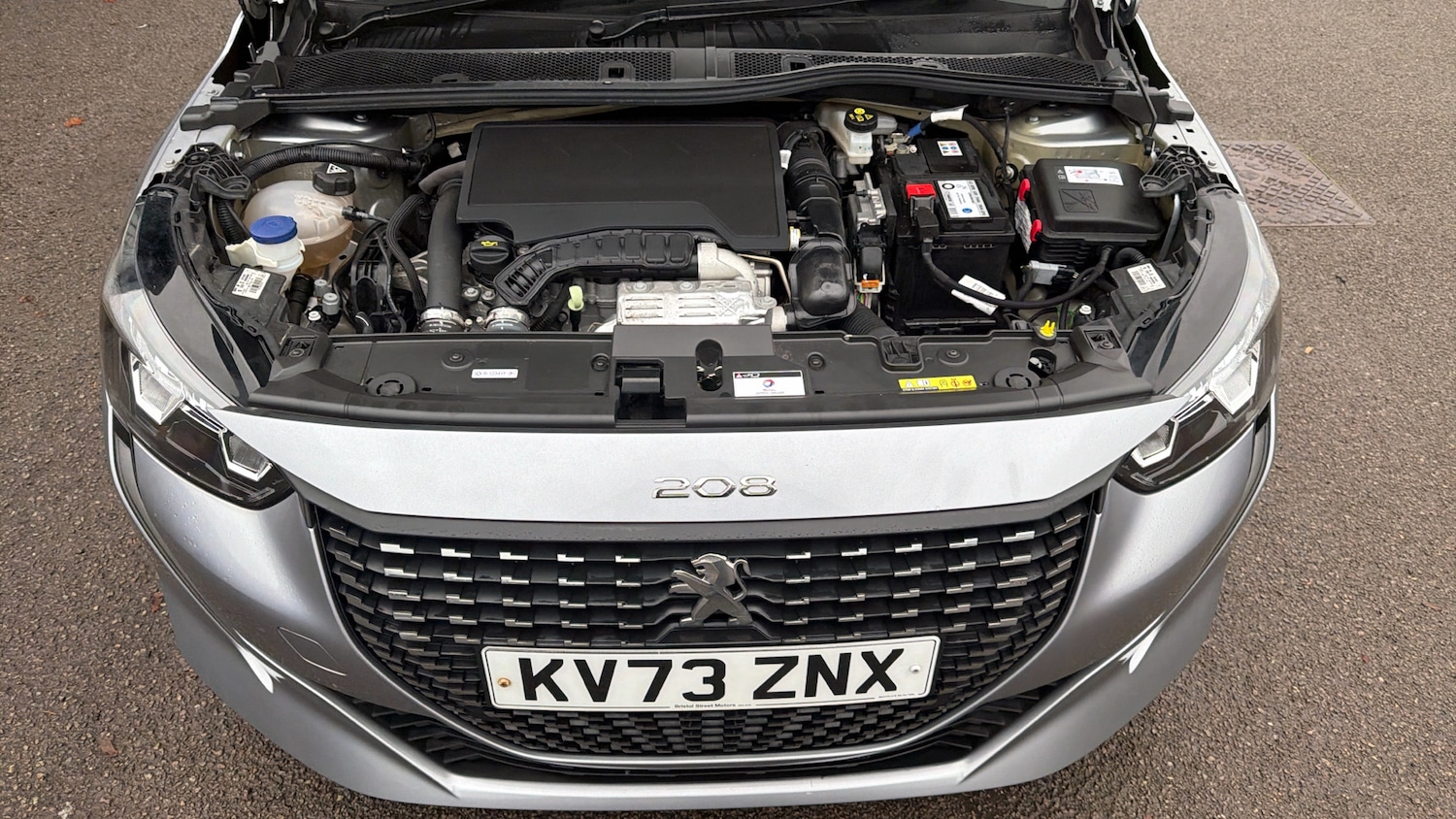 Used Peugeot 208 2023 for sale - 76627877: Photo 8