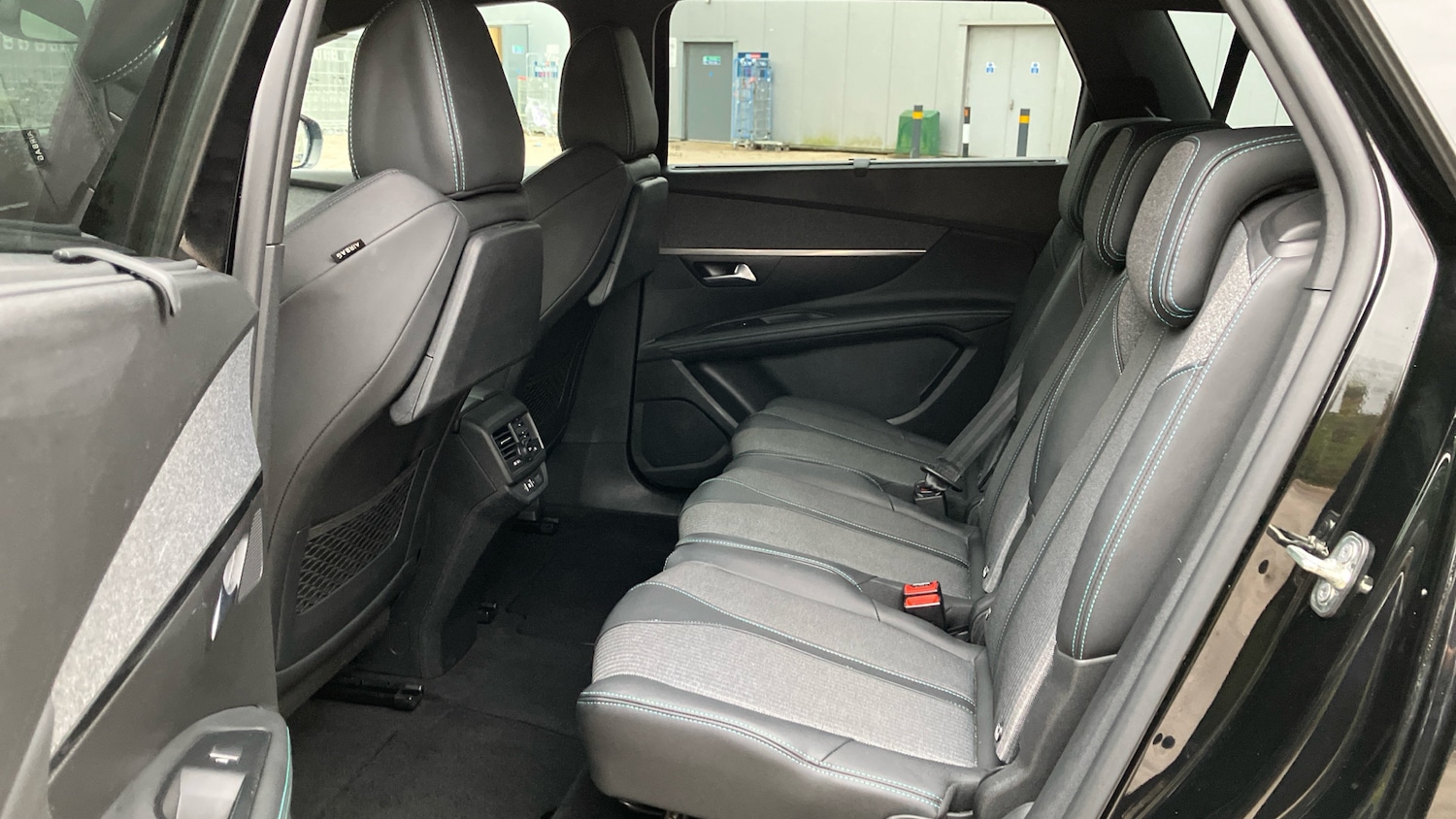 Used Peugeot 5008 2023 for sale - 76580625: Photo 16