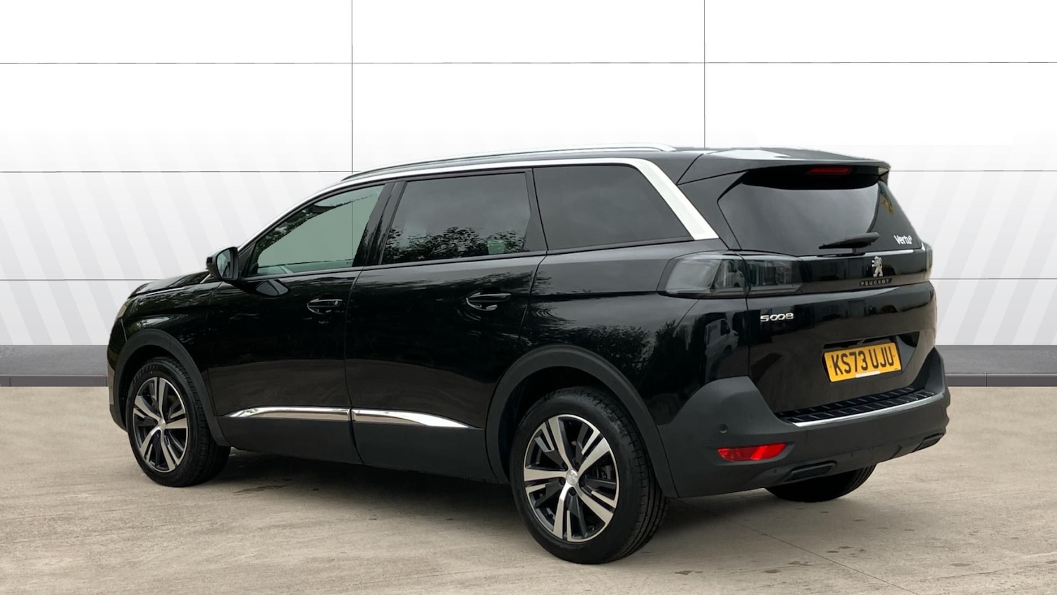 Used Peugeot 5008 2023 for sale - 76580625: Photo 2