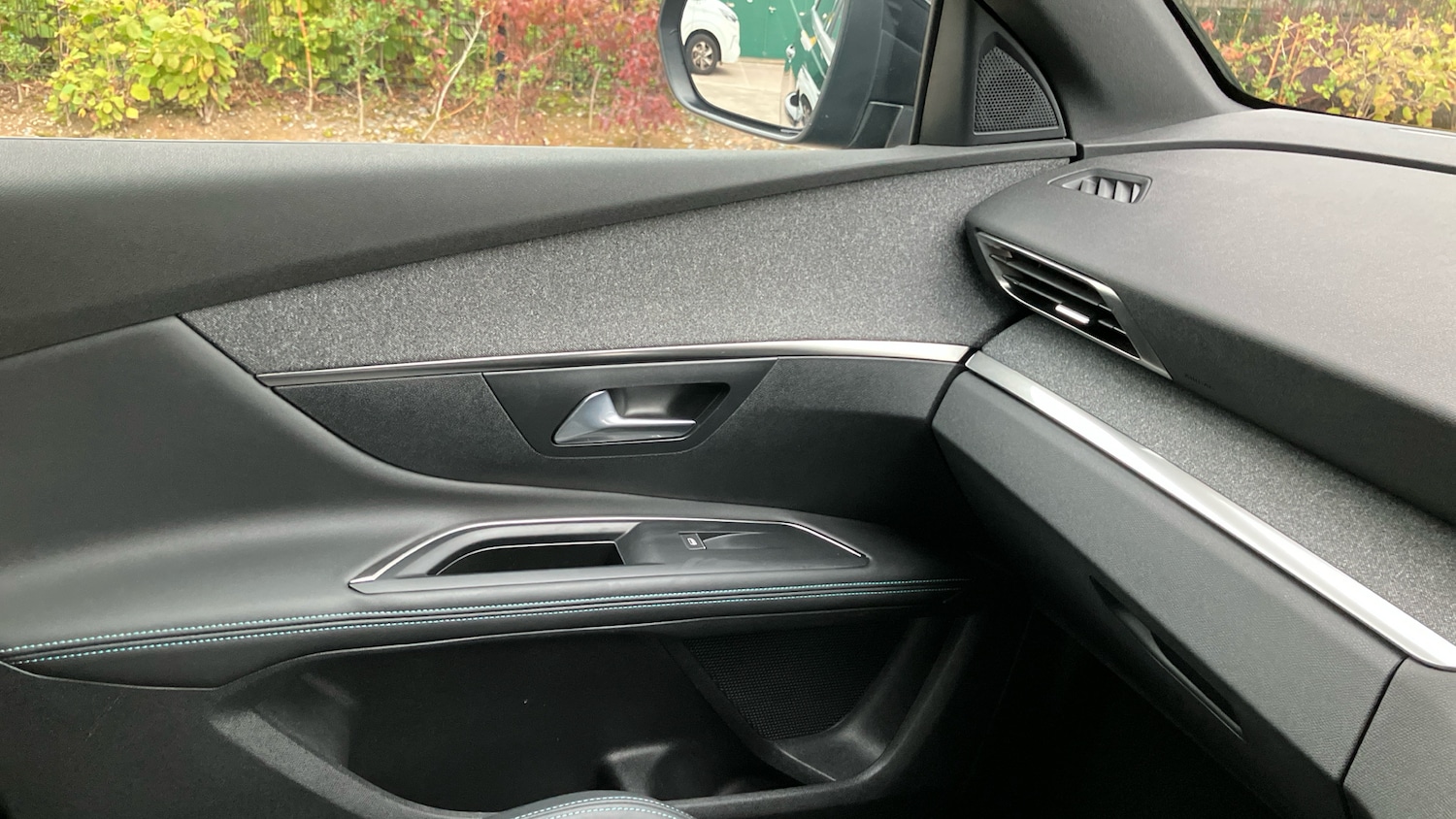 Used Peugeot 5008 2023 for sale - 76580625: Photo 26