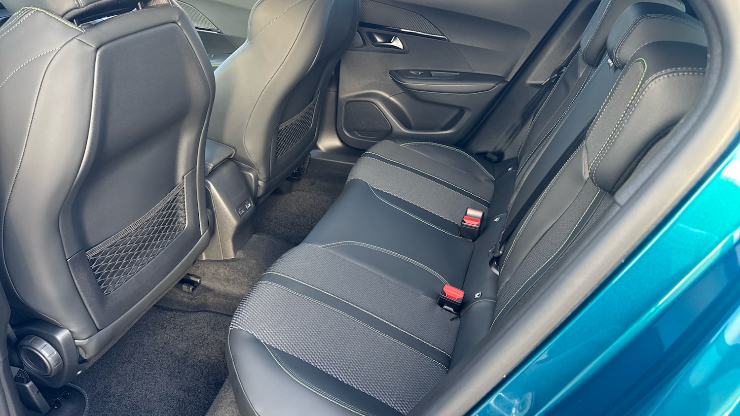 Used Peugeot 2008 2025 for sale - 76958407: Photo 16