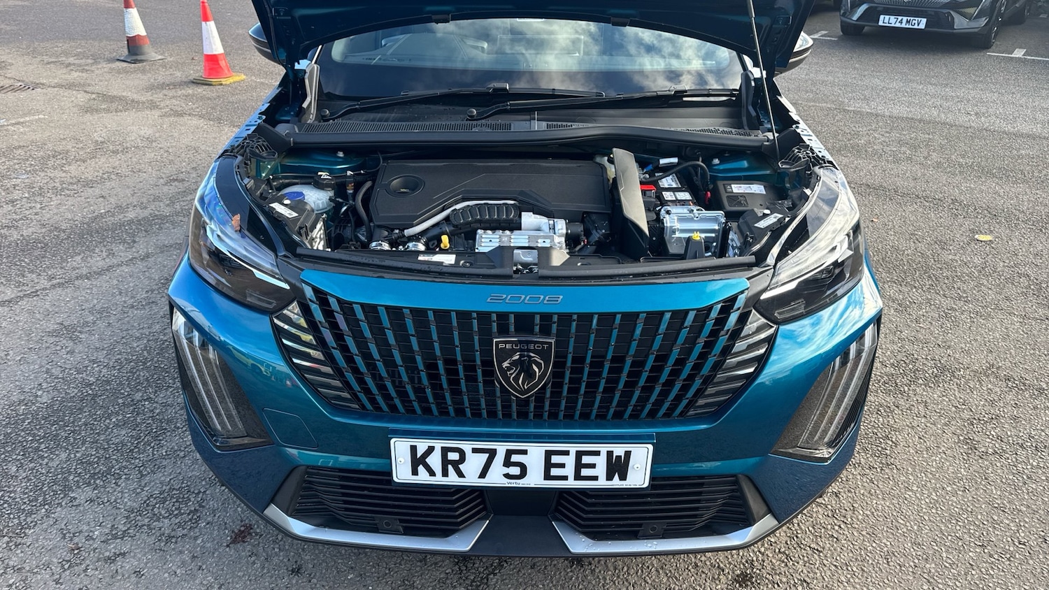 Used Peugeot 2008 2025 for sale - 76958407: Photo 8