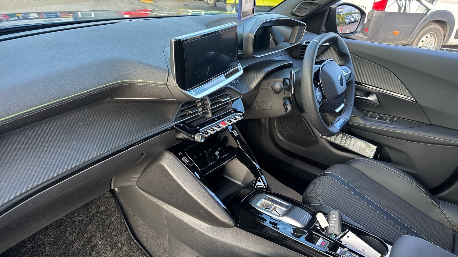 Used Peugeot 2008 2025 for sale - 76958407: Photo 9