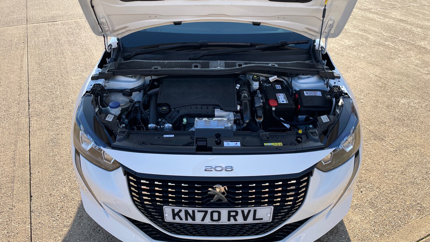 Used Peugeot 208 2020 for sale - 76627879: Photo 8