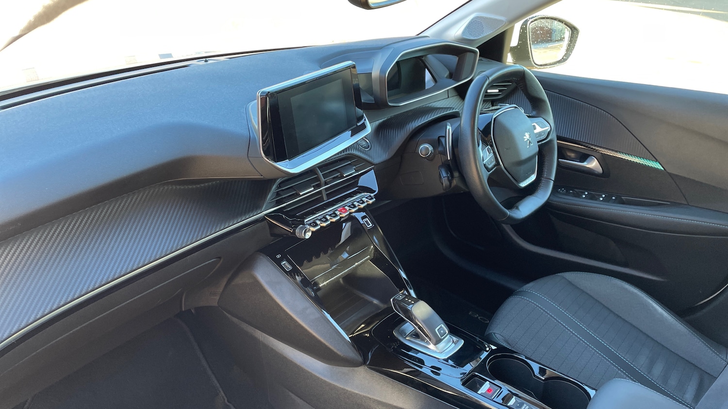 Used Peugeot 208 2020 for sale - 76627879: Photo 9