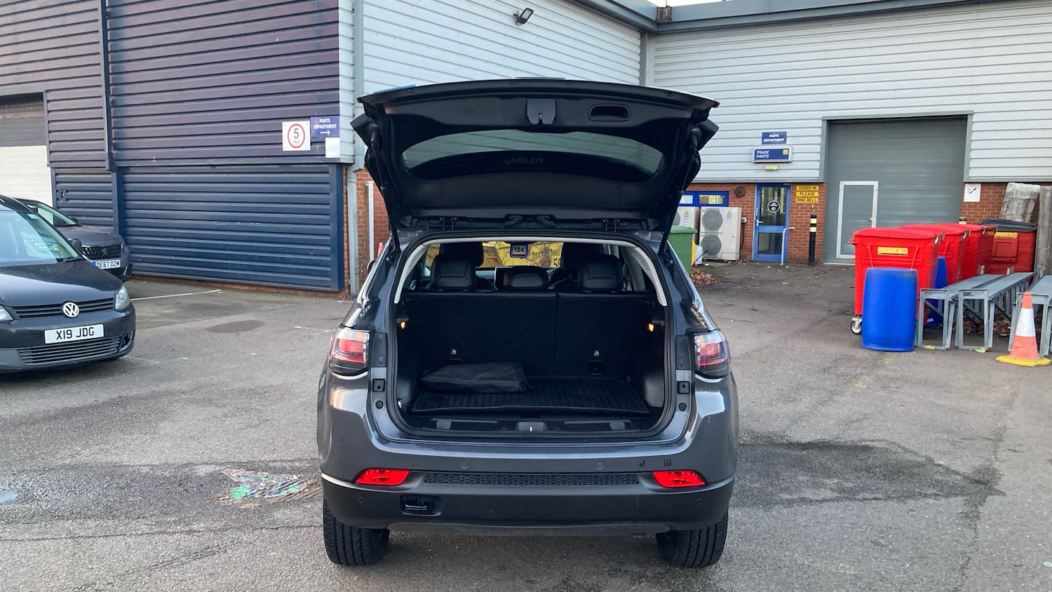 Used Jeep Compass 2023 for sale - 76650955: Photo 4