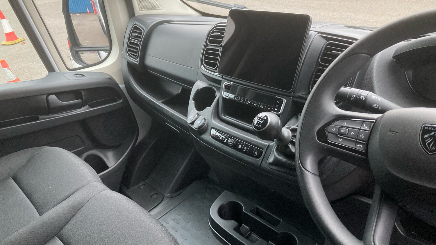 Used Peugeot Boxer 2025 for sale - 76206582: Photo 14