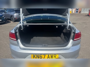 Used Volkswagen Passat 2017 for sale - 78554154: Photo
