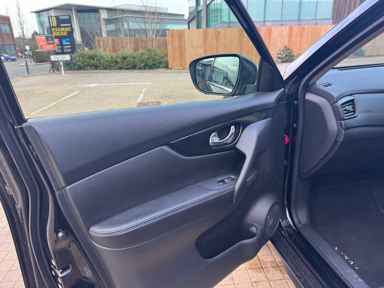 Used Nissan X-Trail 2018 for sale - 77670268: Photo 8