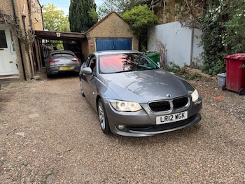 Used BMW 3 Series 2012 for sale - 79442618: Photo