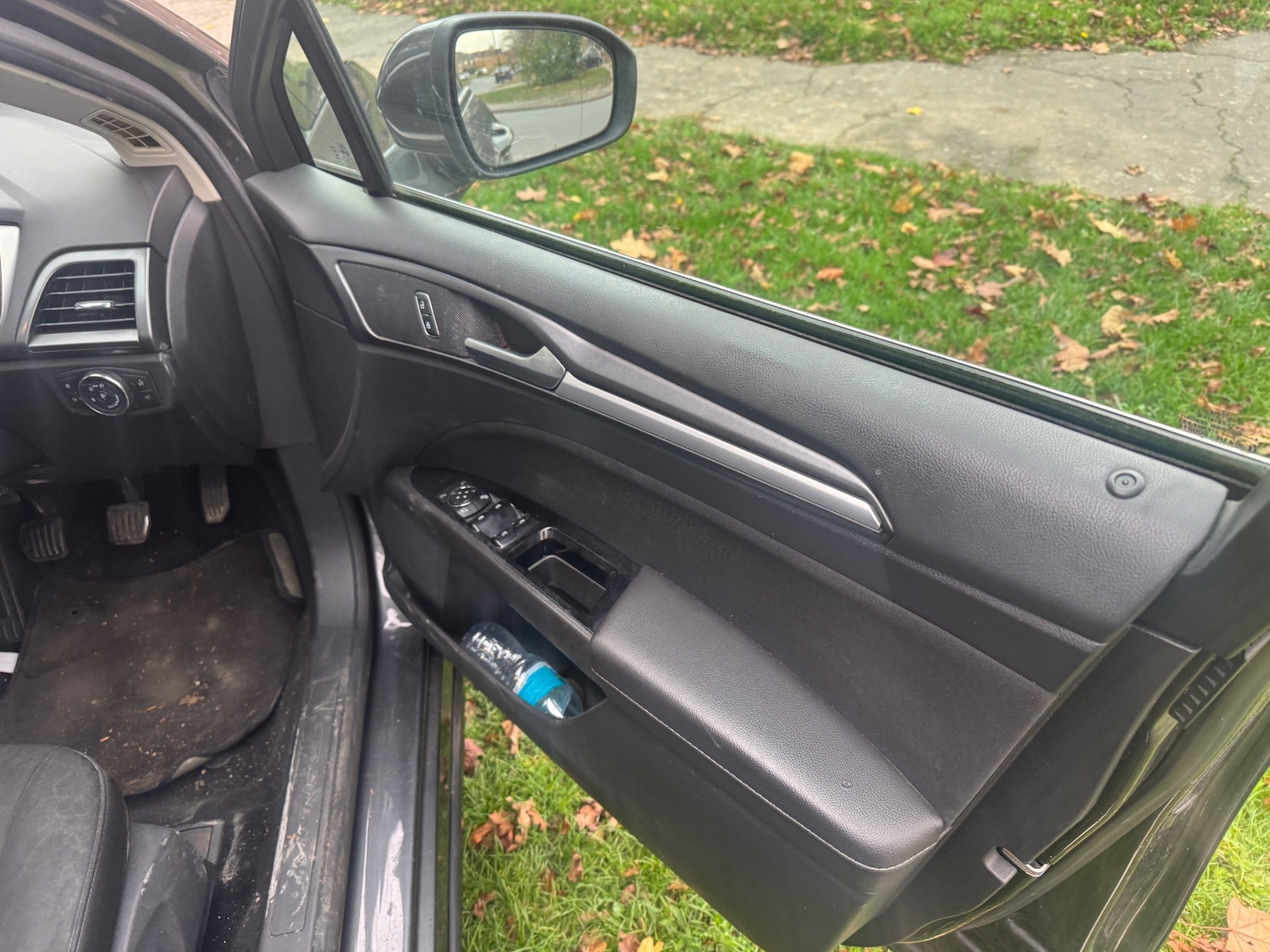 Used Ford Mondeo 2016 for sale - 76892384: Photo 14