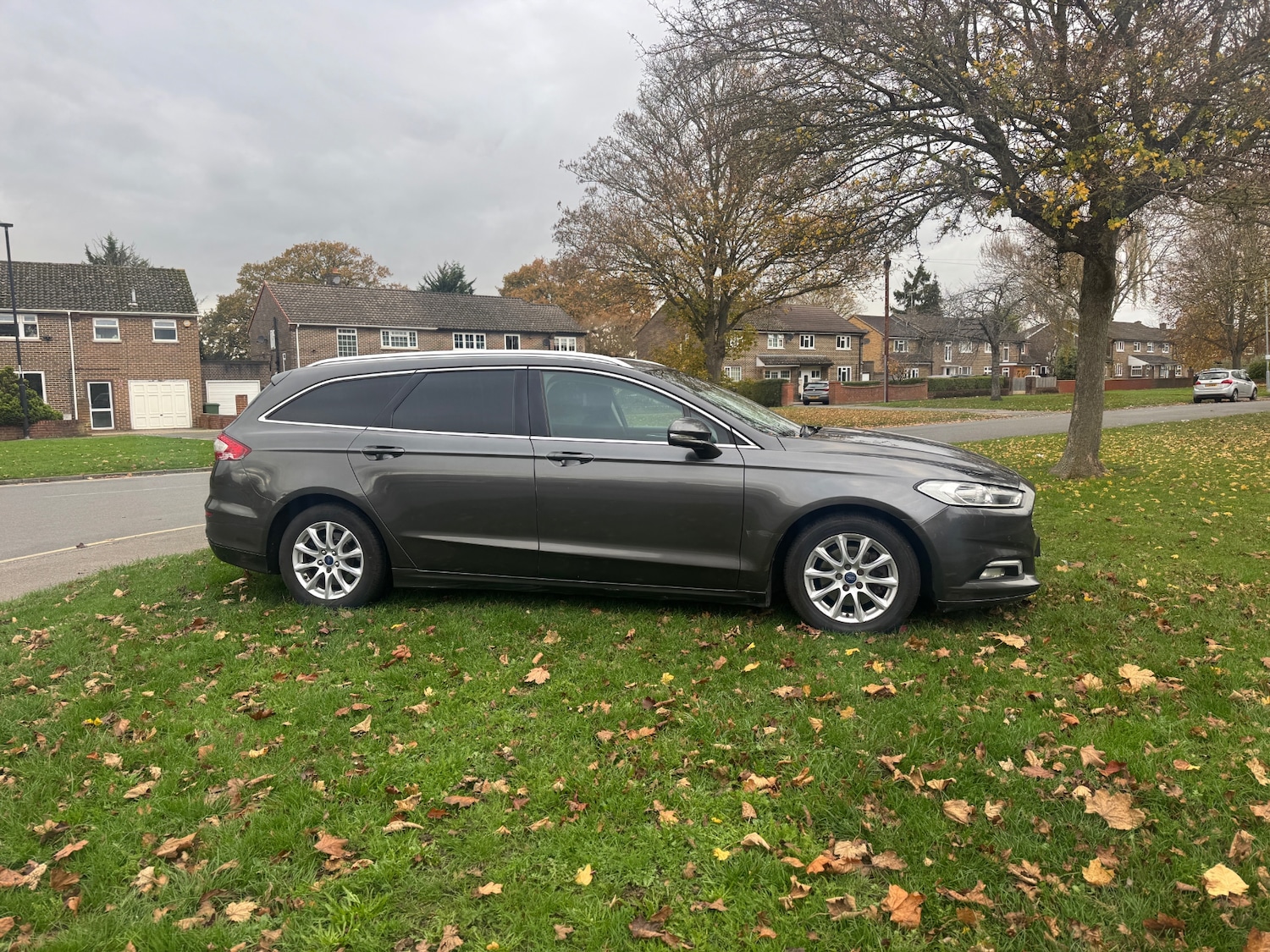 Used Ford Mondeo 2016 for sale - 76892384: Photo 3