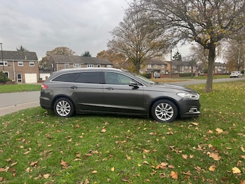 Used Ford Mondeo 2016 for sale - 76892384: Photo