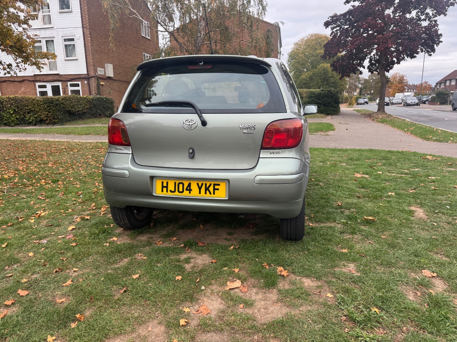 Used Toyota Yaris 2004 for sale - 76892622: Photo 4