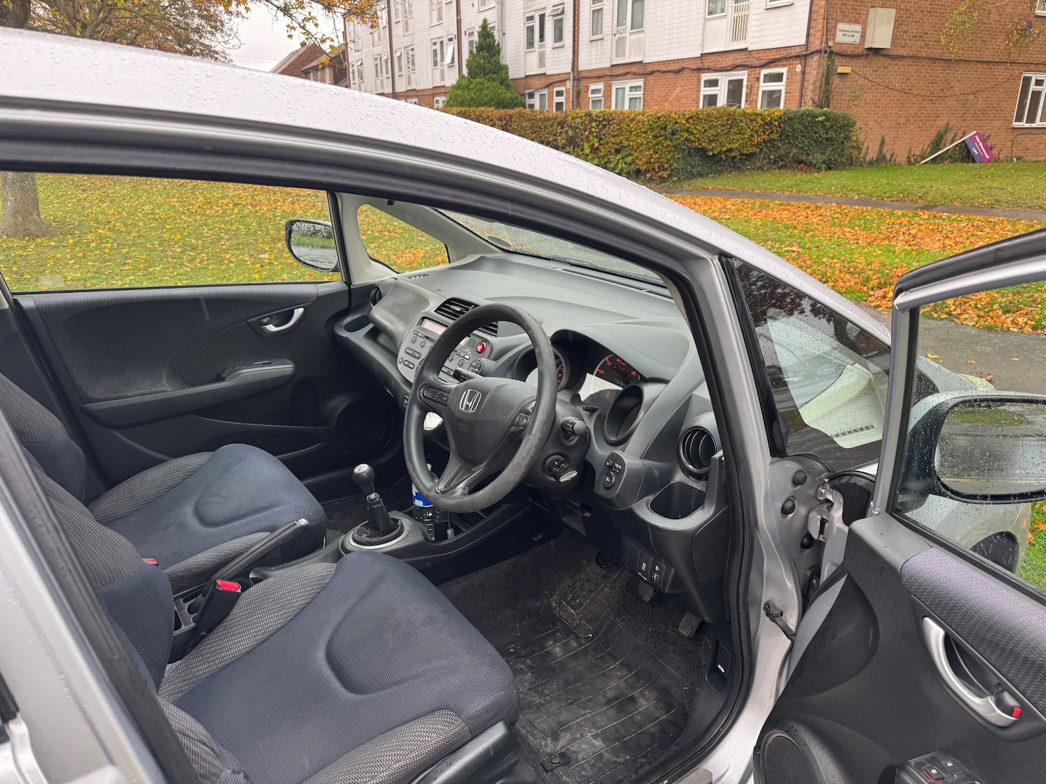 Used Honda Jazz 2012 for sale - 76892990: Photo 8